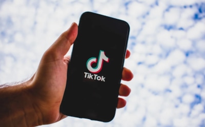 Подсчитаны заработки российских школьников в «ТикТоке»