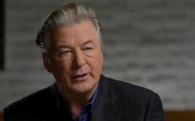 Алек Болдуин возложил вину за гибель женщины-оператора на нее саму