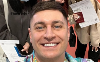 Дава подарил квартиру бездомной бабушке