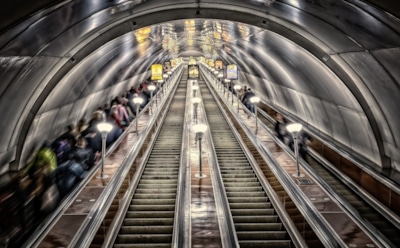 Самая глубокая станция метро в России и мире