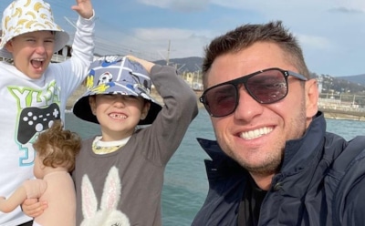 Прилучный отдыхает в Дубае с Муцениеце и Карпович