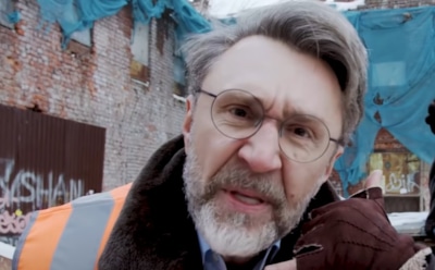 Шнуров объяснился после оскорбительного клипа про Собчак