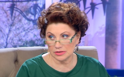 Роза Сябитова высказалась о появлении своего профиля в Tinder