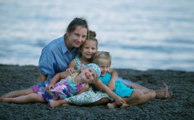 Жена сыровара Олега Сироты может оказаться с детьми на улице после развода