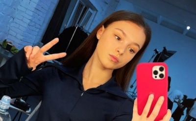 «Сломал половину мебели»: родители Щербаковой отмечают ее победу на Олимпиаде