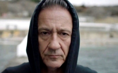 Уволенные из театра актеры пожаловались Бастрыкину на Меньшикова