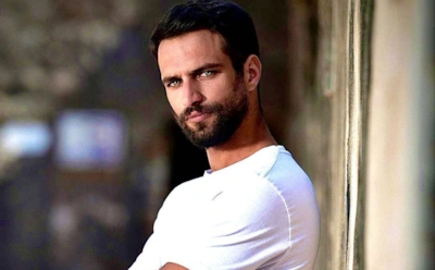 7 красивых испанских актеров, которые покорили женщин во всем мире