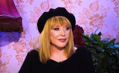 Пугачева ответила на оскорбление, размещенное на фасаде «Останкино»