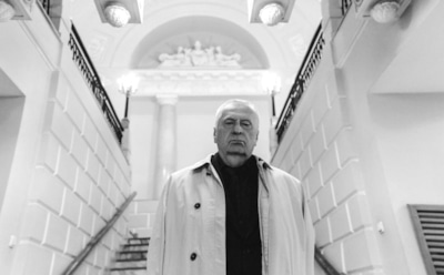 Сын рассказал, как у него на руках умирал Жириновский