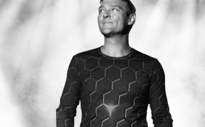 Будем помнить: звезды попрощались с солистом «Ласкового мая» Юрием Шатуновым