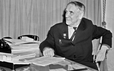 Петр Капица — от опалы до Нобелевской премии: факты о жизни знаменитого советского физика