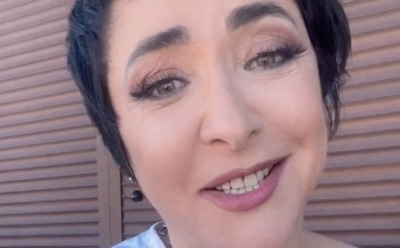 Лолита получила травму ноги на концерте