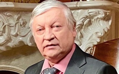 Шахматист Карпов обвинил Каспарова в использовании услуг экстрасенса