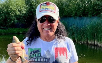 Певец Алексин едва не утонул в озере