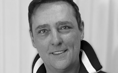 На 40 дней со смерти Шатунова на его могиле прошла панихида