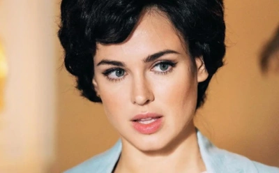 Бывший муж и роман со Стасом Бондаренко: о личной жизни звезды сериала «Магомаев» Ирины Антоненко