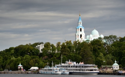 Валаамский монастырь — обитель на 50 островах Ладожского озера: история, памятники архитектуры и святыни
