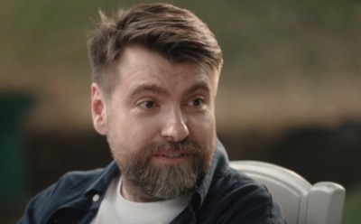 Экс-муж Бледанс призвал уходить из семьи мужчин, стесняющихся особенных детей