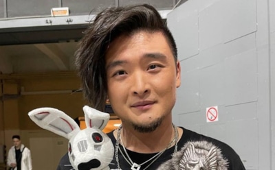 Анатолий Цой сломал пальцы на съемках клипа