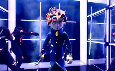 Колдун или Костюшкин? Пробуем угадать, кто выступает в образе Фантома в шоу «Фантастика»