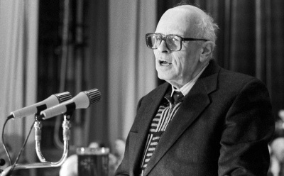 Андрей Сахаров — диссидент и ученый: факты о жизни отца водородной бомбы