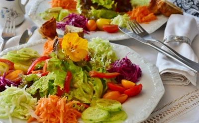 7 отличных салатов, которые придутся по нраву хозяину Нового 2023 года, Кролику