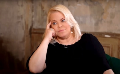 Муж переписал на Яну Поплавскую все имущество