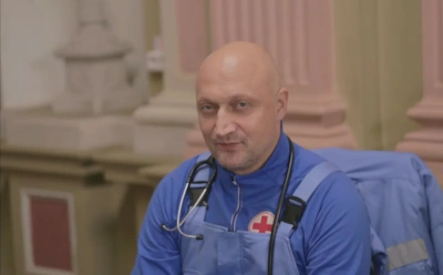 За кадром: что известно о личной жизни звезд сериала «Скорая помощь»