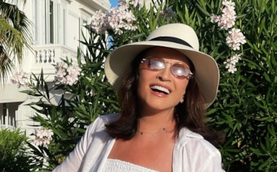 София Ротару травмировала продюсера Витаса букетом цветов