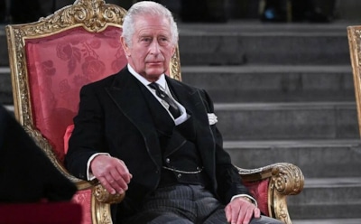 Британского короля Карла III заподозрили в нетрадиционной ориентации