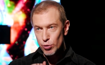 Соседов обрушился на Киркорова и Бузову из-за ремейка «Иронии судьбы»