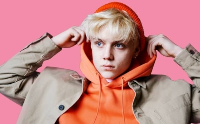 Ваня Дмитриенко сообщил, что был вынужден переехать из-за сталкера