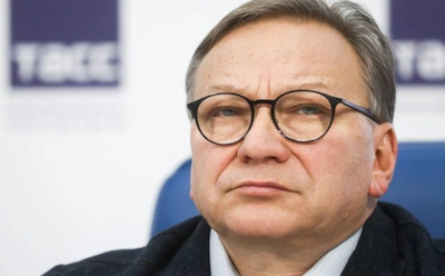 Две супруги Игоря Угольникова: как складывалась личная жизнь актера