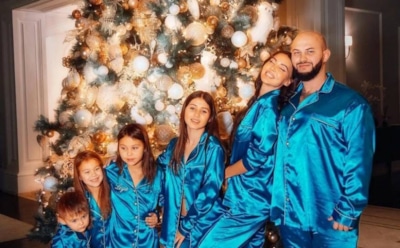 Самойлова и Джиган поставили дома 4-метровую елку