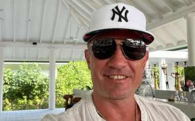 Авербух и Навка подтвердили госпитализацию Костомарова