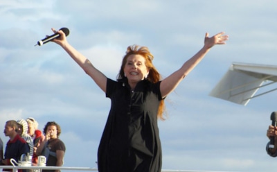 Клара Новикова сообщила о романе с молодым ухажером