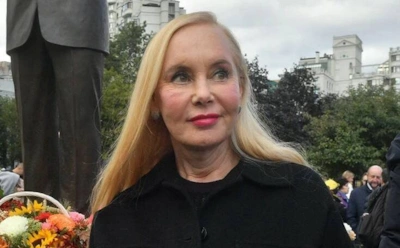 Вдову Кобзона положили в больницу