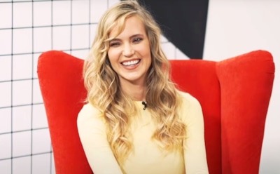 Глюкоза оправдалась за предложение открыть в школах курилки