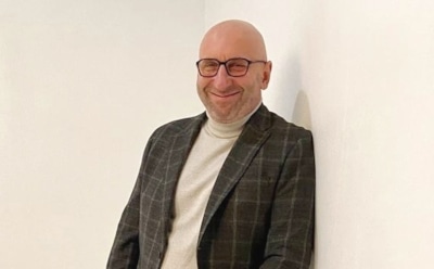 Психолог Сатья Дас извинился после нападения на женщину