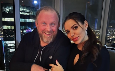 Жена Ивлева совершила первый перелет с 10-месячной дочерью