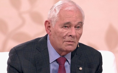 Леонида Рошаля перевели в отделение хирургии