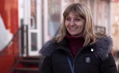 Тяготы отношений на расстоянии: история Алены Равкович, участницы шоу «Ждули»