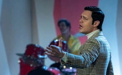 За кадром: что известно о личной жизни звезд сериала «Магомаев»