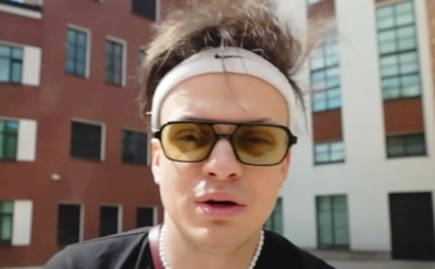 Слава Бустер ответил на слух о романе с Диларой