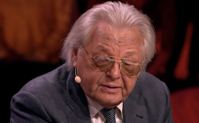 Юрий Антонов не смог самостоятельно покинуть сцену на концерте