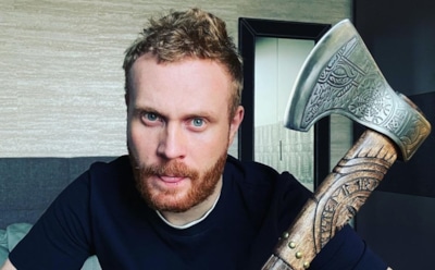 Комик Евгений Чебатков женился на актрисе