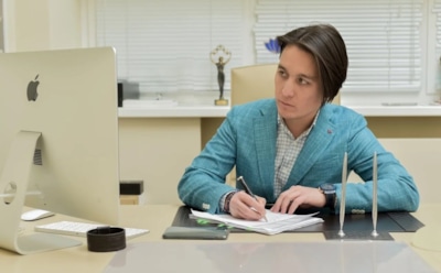 Брак на зависть: история любви самого известного пластического хирурга страны Тимура Хайдарова