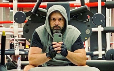 Дмитрий Исхаков вышел в свет с новой избранницей