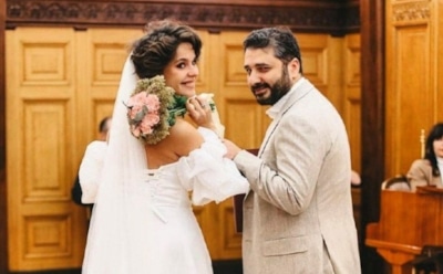 Сарик Андреасян подарил жене свадебный салон