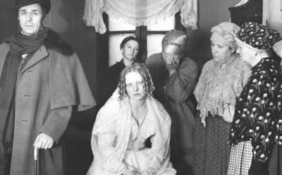 Пьеса Гоголя «Женитьба»: характеристика главных и второстепенных героев